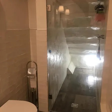 Bottega 11-2 3* Burchio