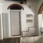 Oda ve Kahvaltı Bottega 11-2 Burchio
