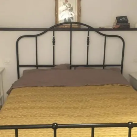 Bottega 11-2 Bed & Breakfast Burchio