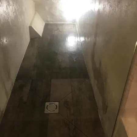 Bottega 11-2 فندق مبيت وإفطار 3*