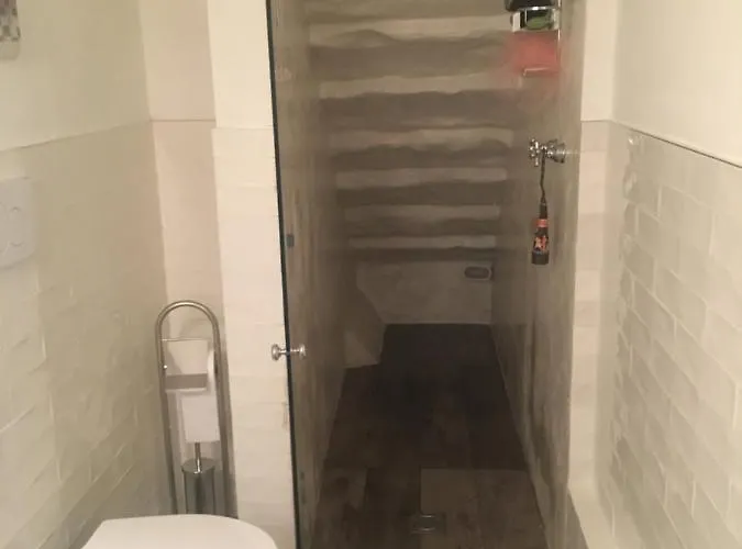 Bottega 11-2 Bed & Breakfast